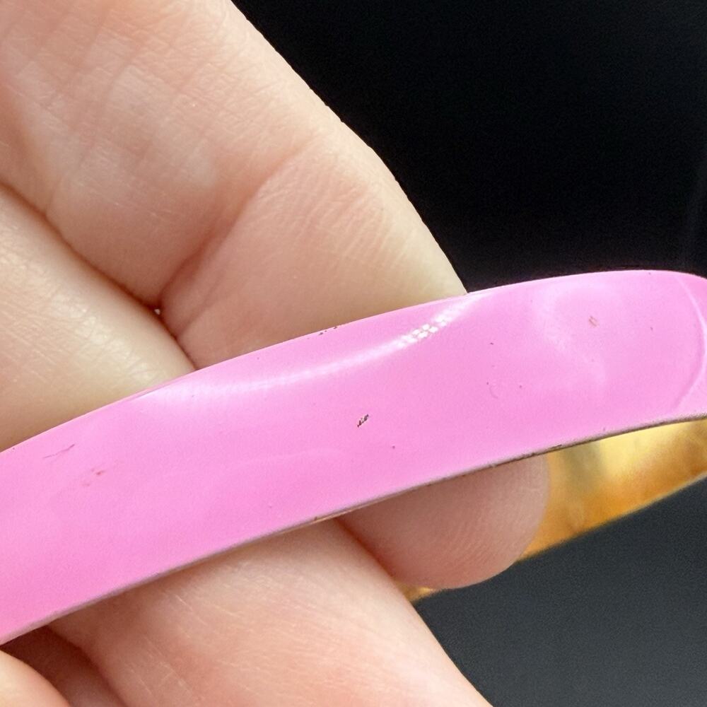 Vintage Pink Enamel Gold Tone Thin Stacking Bangle Bracelet Retro - Picture 6 of 7